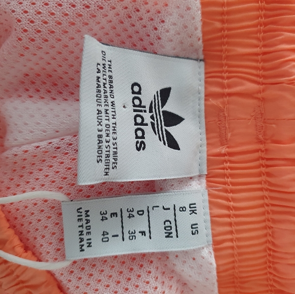 NEW Adidas Originals orange female shorts 8 uk Logo - Picture 5 of 5